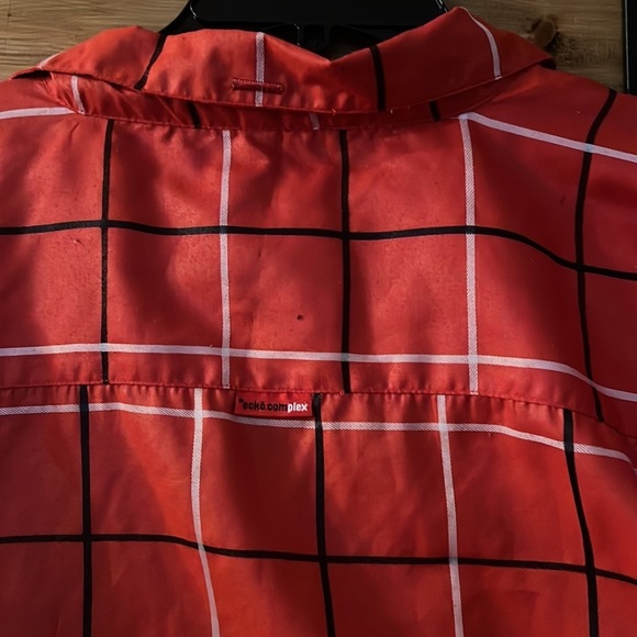 Echo complex red/black/white pattern button down shirt. Men’s XXL. - Picture 11 of 14